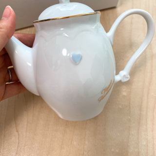 ティーポットandカップの画像