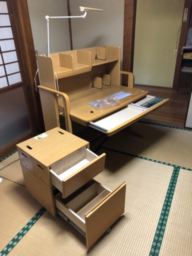 中古 オカムラ　学習机　ピエルナ　レイノ 【引き取り限定】