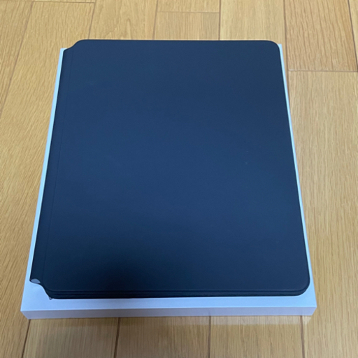 iPad Pro 12.9インチ(第五世代) Magic Keyboard