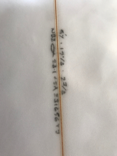 ネックベアード2 5.7 28.1L アルメリック　サーフボード