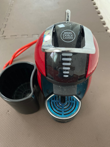 ドルチェグスト　レッド
