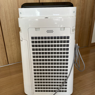 SHARP KC-H50-W 空気清浄機　プラズマクラスターの画像