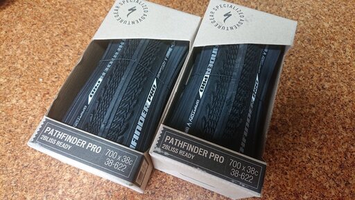 【送料無料】Specialized Pathfinder Pro 2Bliss Ready グラベル用タイヤ 700x38C 2本セット