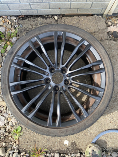 BMW 5シリーズ　525 社外　19インチ　アルミホイール　245/35R19