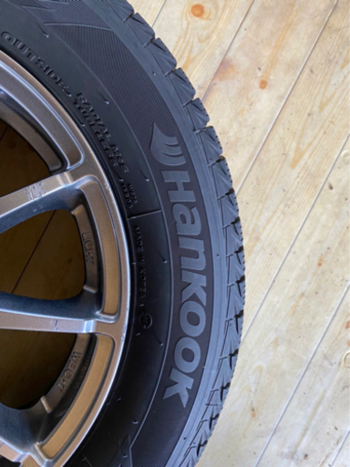 スタッドレスタイヤ　ホイールセット　【取引中】