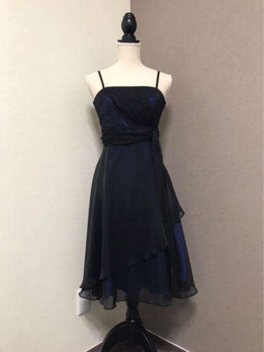 パーティドレスとストールのセット