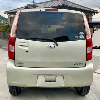 ダイハツ　ムーブ　8万キロ　車検2年付可能　H23年式　スマートキー　プッシュスタートの画像