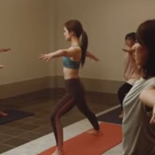 English Evening Yoga 夕方英語でヨガ