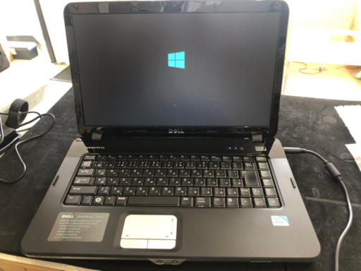取引中　DELL 15インチノートパソコン　vostro1015