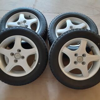138スタッドレスタイヤJNk138