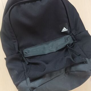 アディダス中古リュック汚れ有り