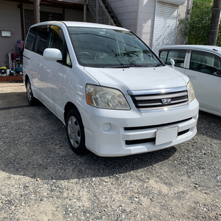 大特価！１８年ノア車検あり！社外ナビ！リサイクル料込み！