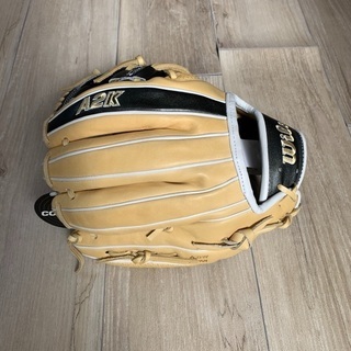 ※最終値下げです※  新品　日本未発売　Wilson 2022 A2K11.5インチの画像