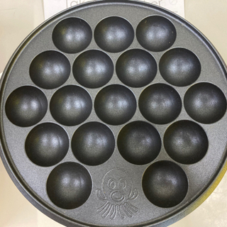 ニトリ 電気たこ焼き器 アミー　18穴　コンパクトの画像