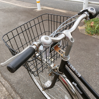 3段階変速ギア付き自転車✨27インチ　黒✨鍵あり✨中古品✨まだまだお使い頂けます✨お店で防犯登録できます♪の画像