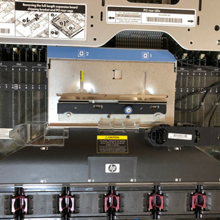 HPサーバー DL380 G7の画像