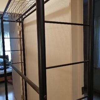 （お譲り先が決まりました）大型ハンガーラック