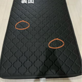 ☆セミダブル☆ボンネルマットレス(ローベッド) ブラックカラー 敷布団カバー付き 【取りに来られる方限定です】の画像