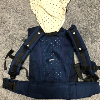 【アップリカ】抱っこ紐　ネイビー