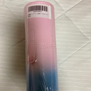 新品メイクブラシ