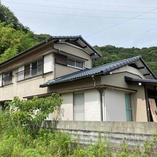【戸建】延床面積33.3坪🏠土地100坪Ｐ３台🚗2021年8月リ...