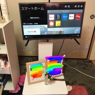 LG 液晶テレビとスタンドテレビ台のセットの画像