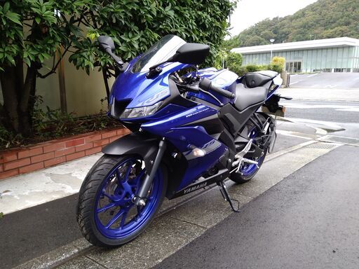 ヤマハ　YZF-R15(バージョン3)ABS付　実働中古美車　低走行　自賠責保険付き(2022年9月まで)　バッテリーフル充電付き　書類有り
