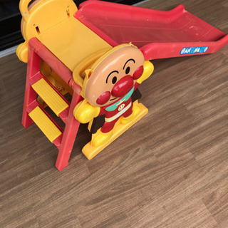アンパンマン　滑り台