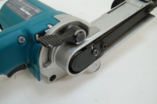 マキタ 9㎜ベルトサンダ 9032 100V 50/60Hz 通電・回転確認済み 説明書 替えベルト付き makita 電動工具  札