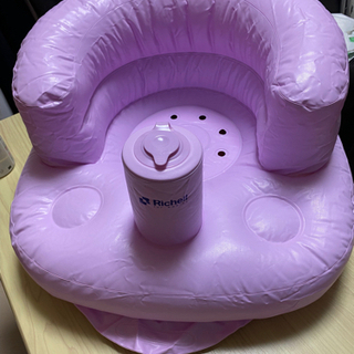 リッチェル ふかふかベビーチェア(パープル)の画像