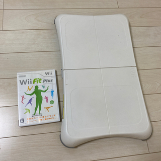 Wiiフィットプラス　バランスWiiボードセット