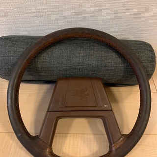 10ソアラ　純正ステアリング