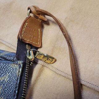 ルイヴィトン　アクセサリーポーチ　アクセソワール　ポシェットの画像