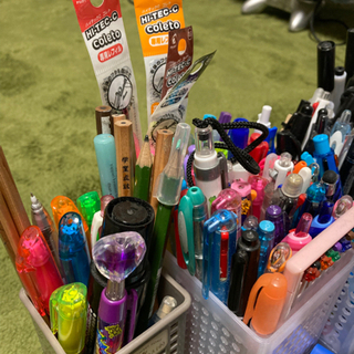 文房具★叩き売り！10個+おまけ5個で100円の画像