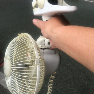 キッチン扇風機無料‼️