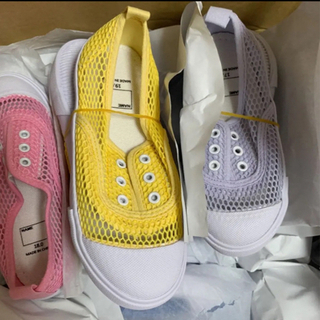 再度入荷！早い者勝ち！子供靴新品50足の画像