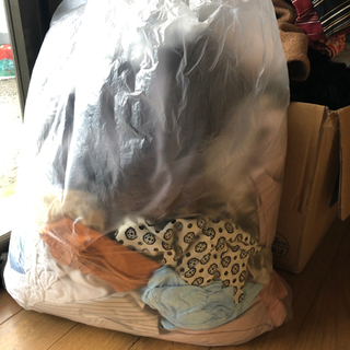 【無料】まとめて　レディース　メンズ　新品　古着　ダメージ　B品　春夏秋冬ものの画像