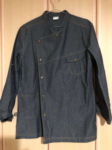 【明日まで】コックコート　デニム　長袖　おしゃれ　調理　カフェ　制服　ロールアップ