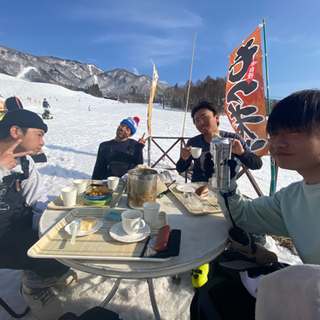 大人気‼️スノボードレンタルショップ住み込みアルバイト🏂雪マジ対応ゲレンデ🏔の画像