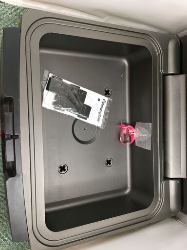 SentrySafe HD-2100 耐火保管庫　中古品