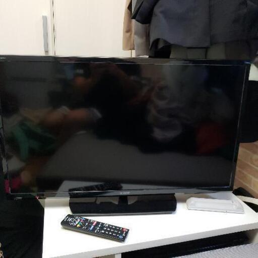 シャープ　32型テレビ　アクオス
