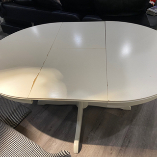 洋家具　ネコ脚　ダイニングテーブル　IKEA イケアの画像