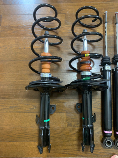 ノア 70系  ZRR70G  純正ショック サスペンション1台分