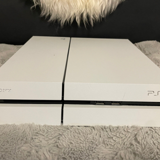 引取り・現金】PlayStation4+ソフト2本