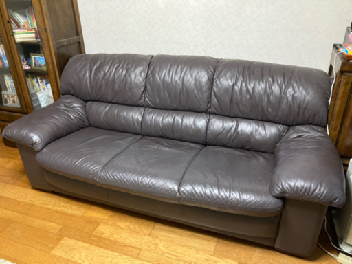【値下げしました】革製ソファ