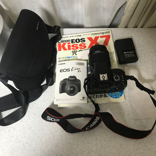 大幅値下げ☆EOS kissx7 と3脚2個の3点セット☆