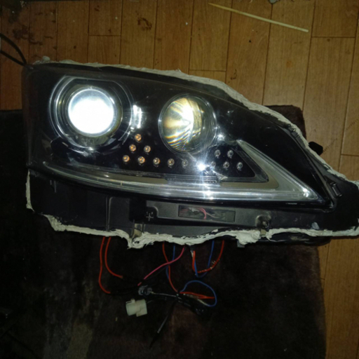 レクサス前期加工ライト