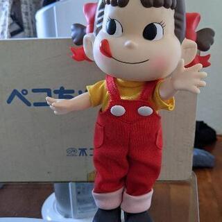 ペコちゃん人形