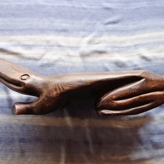 カエルの椅子の画像