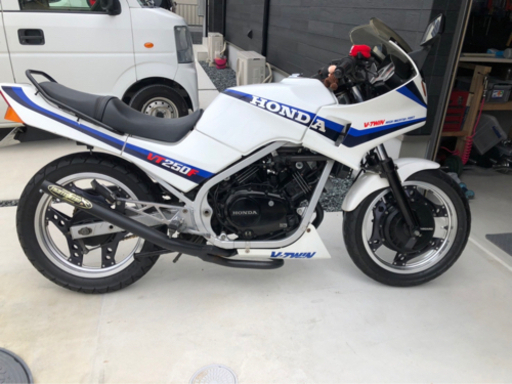 バイク HONDA VT250FE
